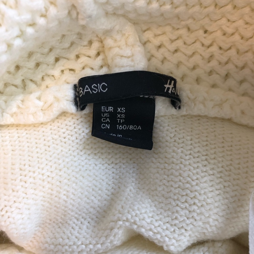 H&M basic cream sweater - Picture 7 of 8